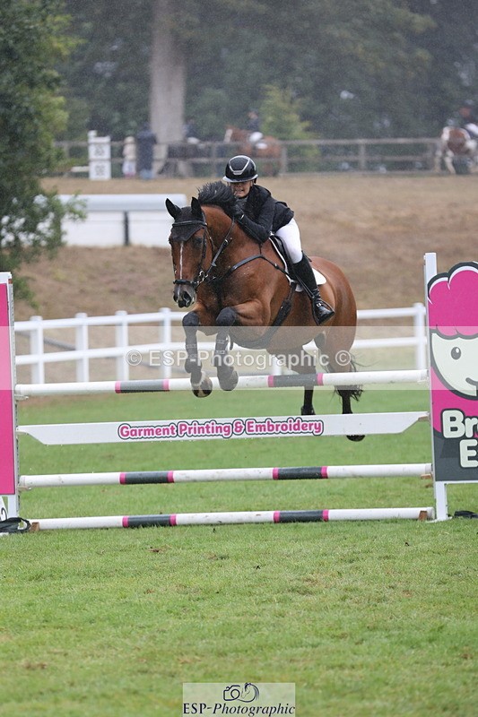 250830A-132227-06655 - Cls 16 Snr Newcomers and 1.10m Open