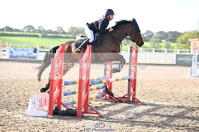 241026A-105018-00204 - SAT Cls 5 Pony British Novice and 80cm