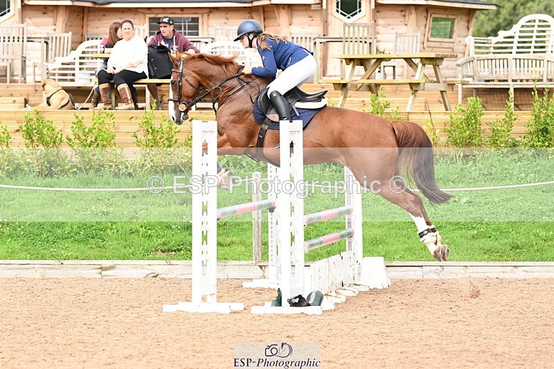 240908A-134258-04070 - Cls 15 U21 Intro 90cm-1.00m  Team Comp