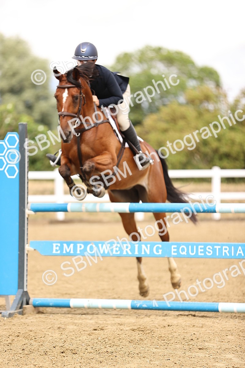 SBM_026844 - Class 13 - Senior Newcomers - 1.10m