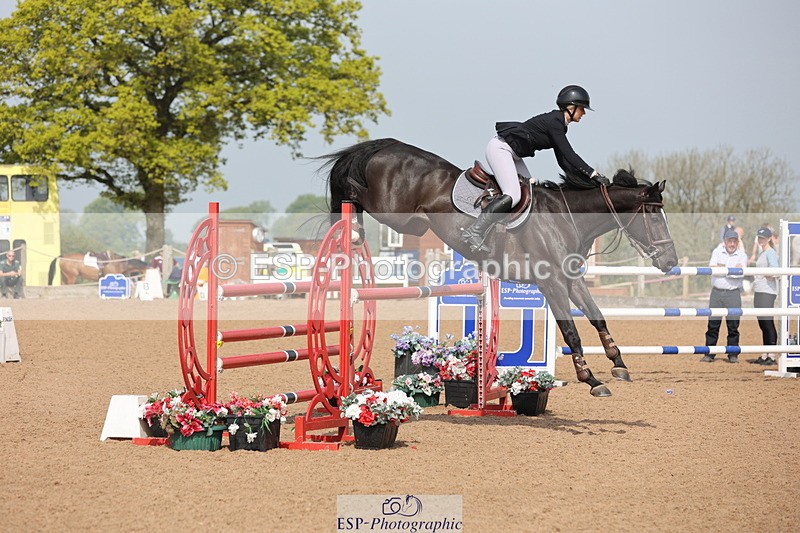 240511A-102939-11762 - Cls 33 Snr 1.20m Open