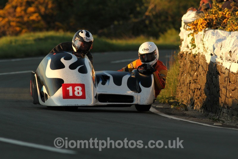 Wayne Lockey / Mark Sayers Ireson Honda / Real Racing - Monday Practice - Sidecars