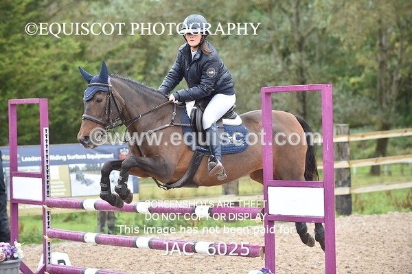 JAC_6025 - CLASS 5 SAT Pony Discovery / 90cm Open