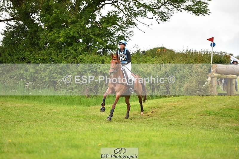 240526-115804-21033 - 429-THE_FERRYMAN-Sophie_Callard