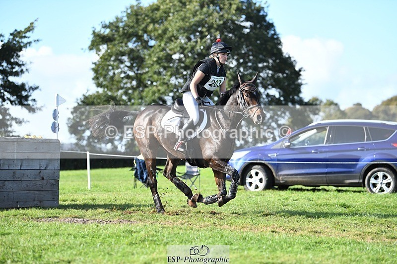 231022-115609-26305 - 203-VAN.WILDER-Mia.Ketcher-XC