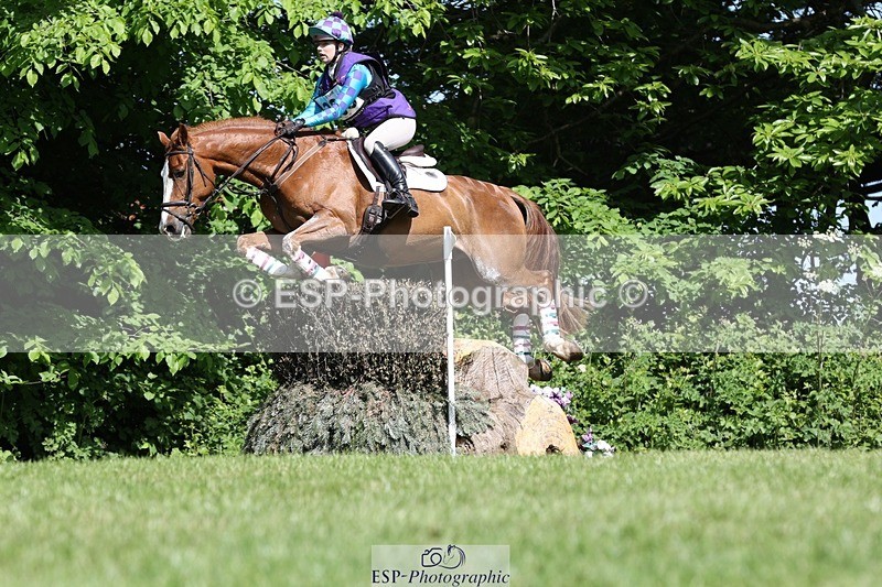 230527-100027-08287 - 208-NICO-Holly_Clarke-XC