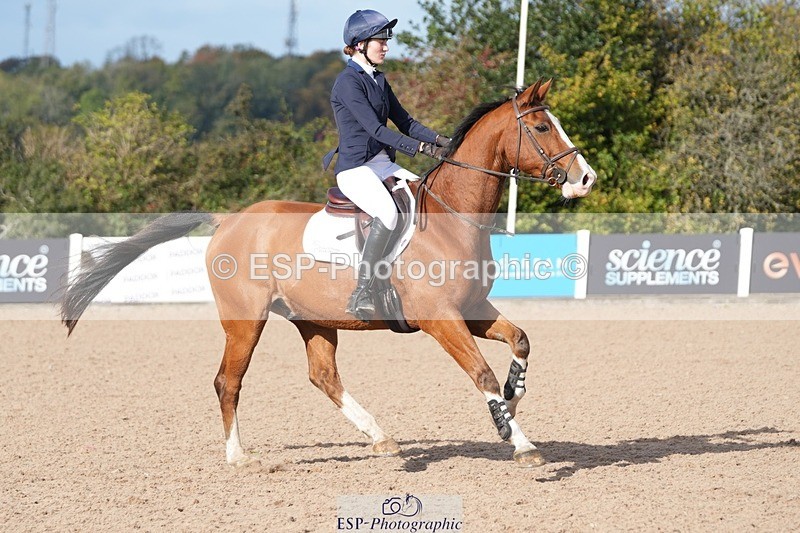 251005-104347-02628 - Cls 22 British Novice and 90cm