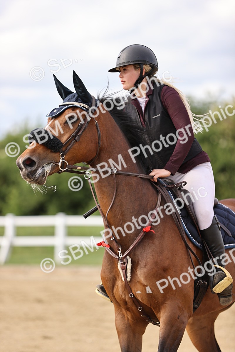 SBM_003808 - Class 13 - Senior Foxhunter - 1.20m