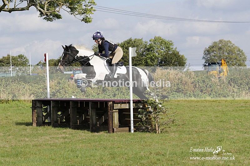  WWHT 171021 3236 - Intermediate (0.90m)  17/10/21