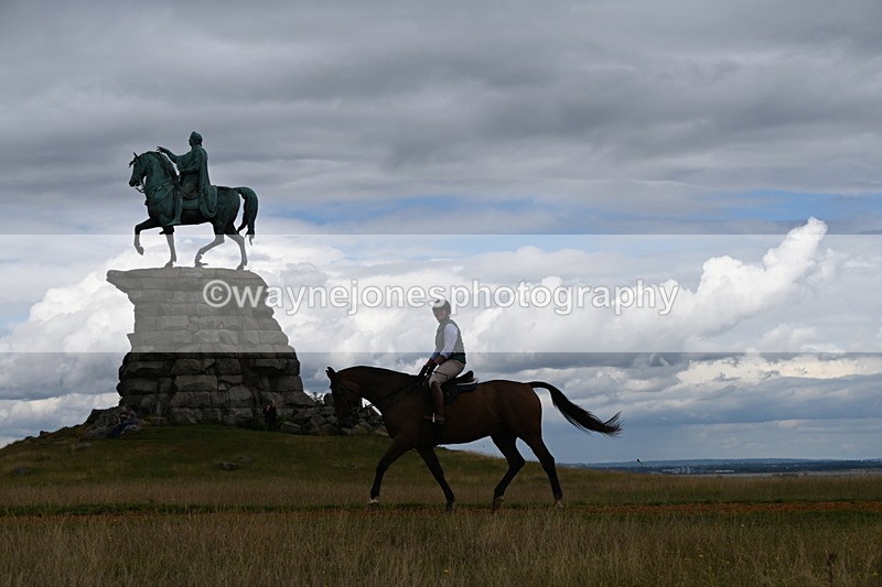 DSC_9395 - Time at Statue 14:33 to 15:10