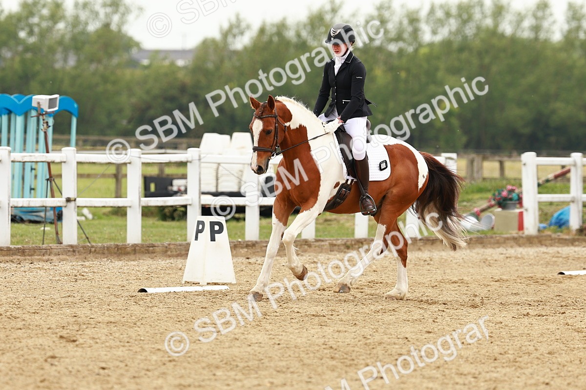 SBM_001205 - Class 6 - Novice 4