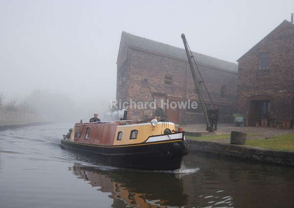 Cutter - Potteries Images