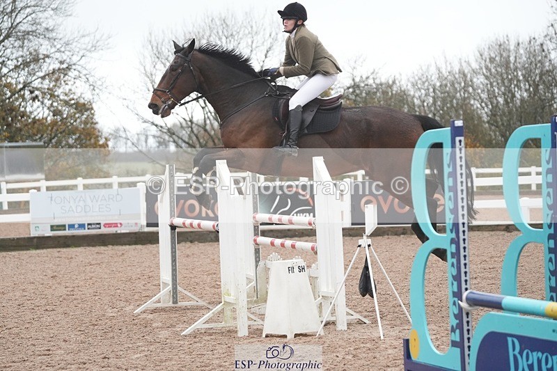 251107-121644-00718 - Cls 4 Snr 1.05m Open