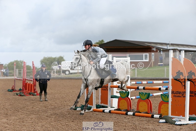 230715A-091740-00251 - Cls 13 Stepping Stones 128cm & 138cm