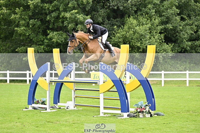 250613A-124914-01927 - Cls 3 Snr Foxhunter