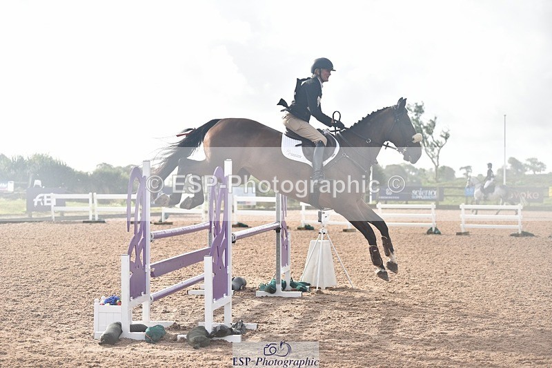 250831-091502-05041 - H-353-Amanda.Taylor