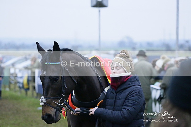 PtP 230122 827 - Cocklebarrow Races - Heythrop Hunt - 23/01/22