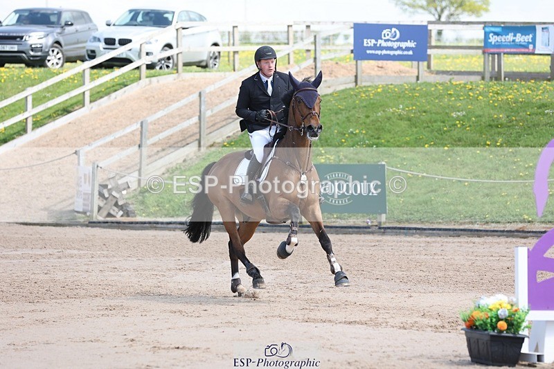 250427-124836-16786 - Cls 12 - 2 Star Big Tour L Ranking GP start to break