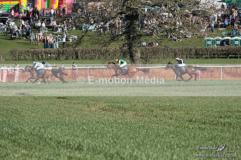 PtP 210326 811 - VWH Cirencester Races 21/03/26