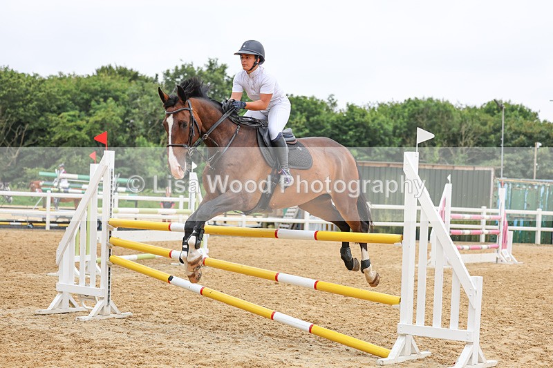 3E7A6528 - Class 9: Senior 1.15m Open