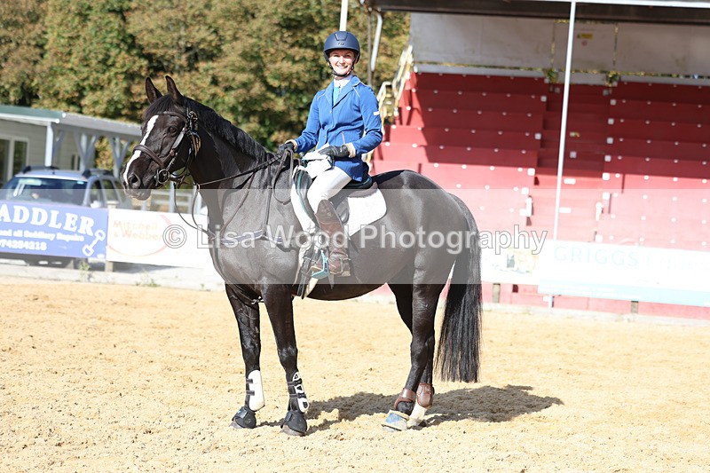 3E7A5347 - Class 9: 80cm Senior