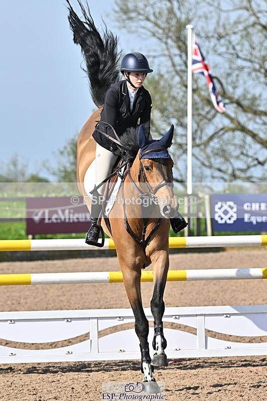 240509A-090702-00440 - Cls 8 Foxhunter