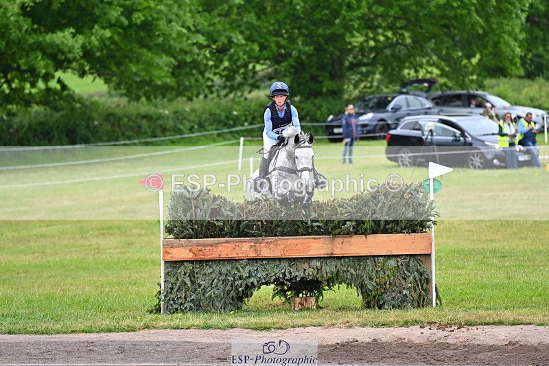 250524A-125502-10724 - B-357-Rosalind.Canter-ARMSCOTE.EXPLORER