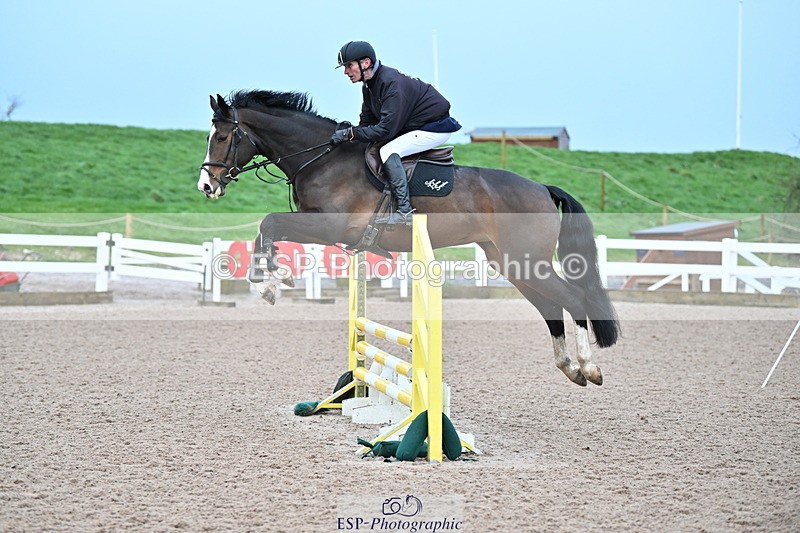 240224A-081628-02723 - Cls 9 British Novice and 90cm Open