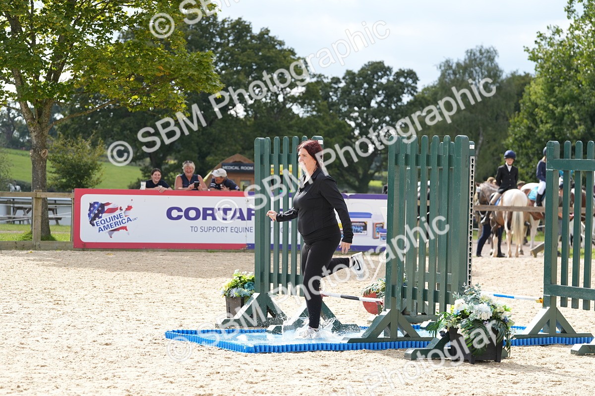 SBM_45754 - J47 - Ride & Run Open 60cm & 75cm