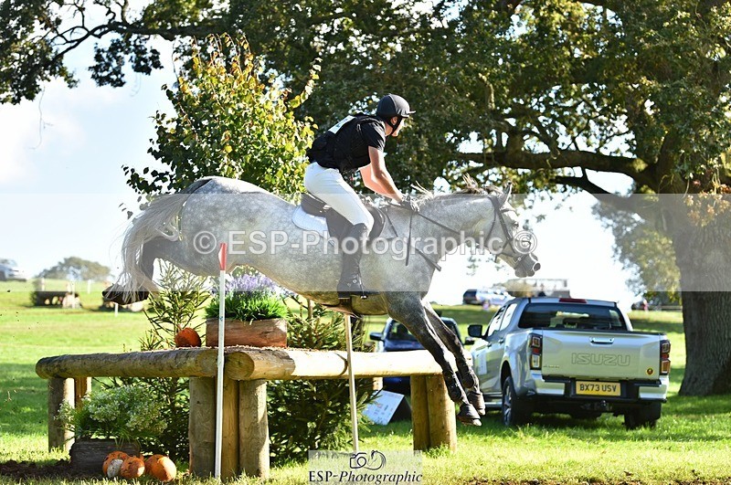 231022-112858-26058 - 252-A.LUCKY.STRIKE-Toby.Roach-XC