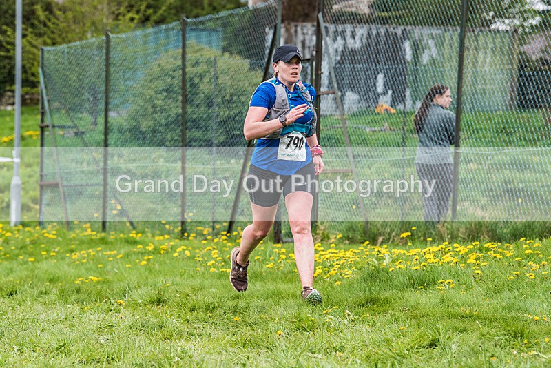 3 Peaks-2928 - The 3 Peaks Race - The Finish - Saturday 29th April 2023