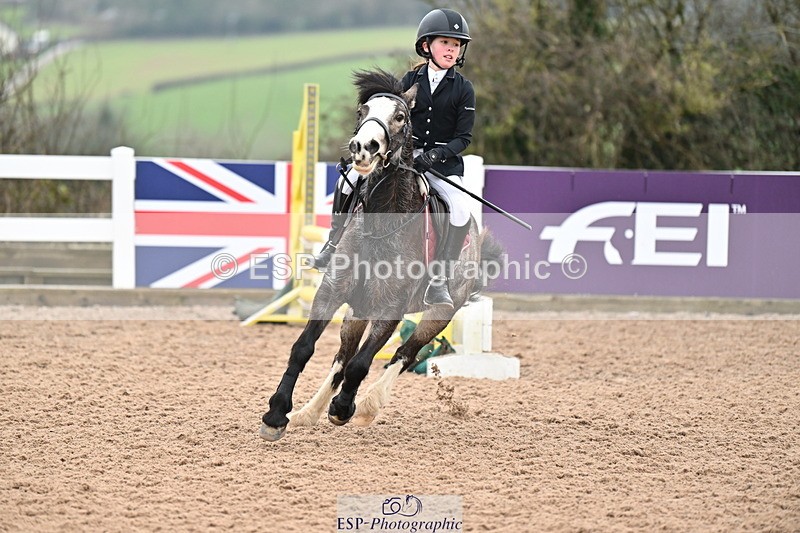 240309A-100741-00028 - Cls 1 Pony Intro 70cm