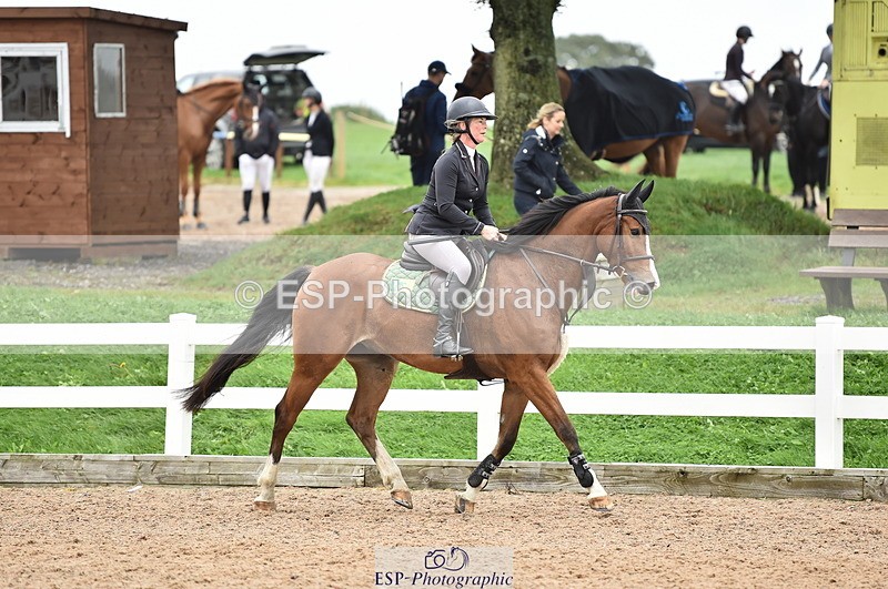 231013A-131602-01756 - Cls 3 1.05m Amateur Quali