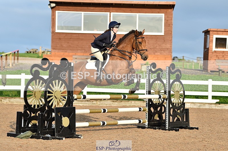 220829A-181042-00515 - 90cm classes