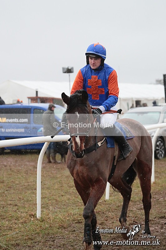 PtP 260125 1017 - Cocklebarrow Point-to-Point racing with the Heythrop Hunt 26/01/25