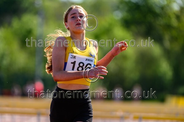 West25Sat-926528 - Track Female Set One