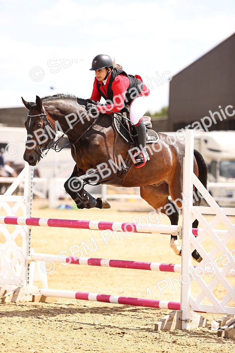 SBM_000944 - Class 5 - 1.05m Amateur Championship Qualifier