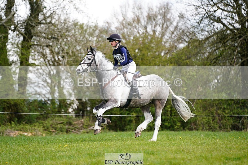 260419-130818-12503 - Q-818-Chloe.Fox-Pitt