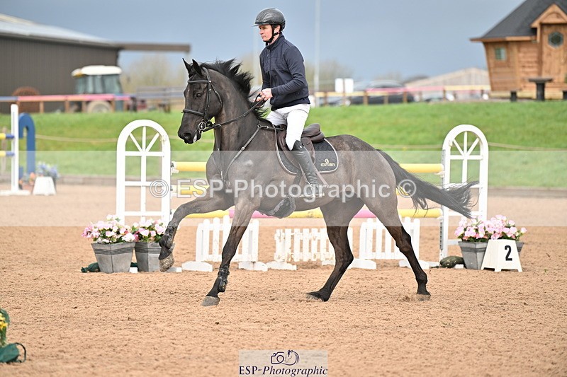 240315A-122820-00931 - Cls 3 Snr Foxhunter