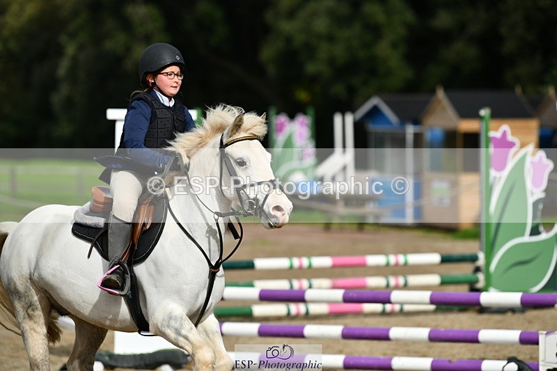 251004A-130039-01086 - Classes 6 & 7 60cm