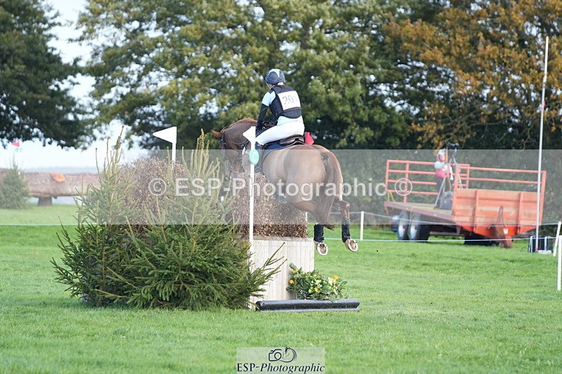 251024A-141529-12765 - C-201-Katey.Cuthbertson