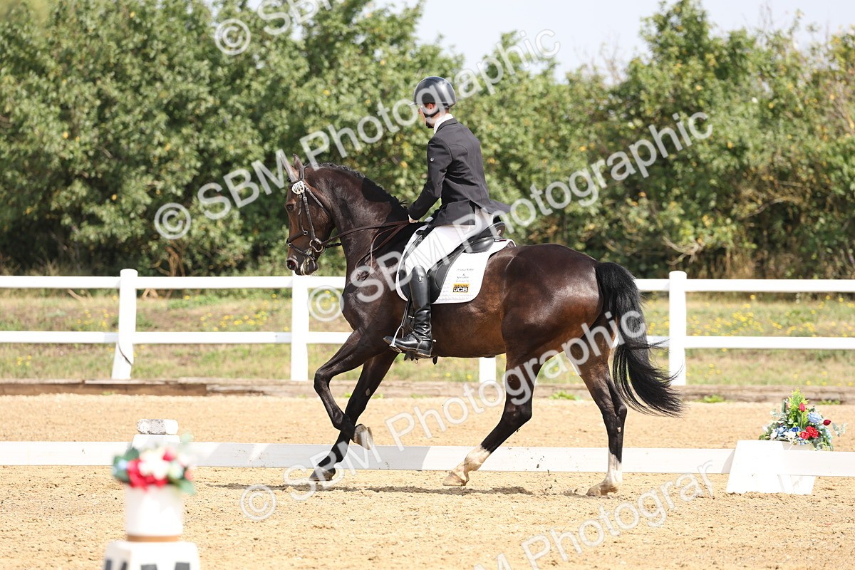 SBM_005900 - Class 6 - Novice 6 - 10.26-11.29