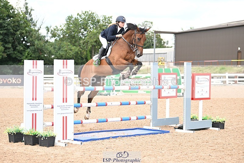 250723-154653-01223 - Cls 6 Foxhunter and 1.20m