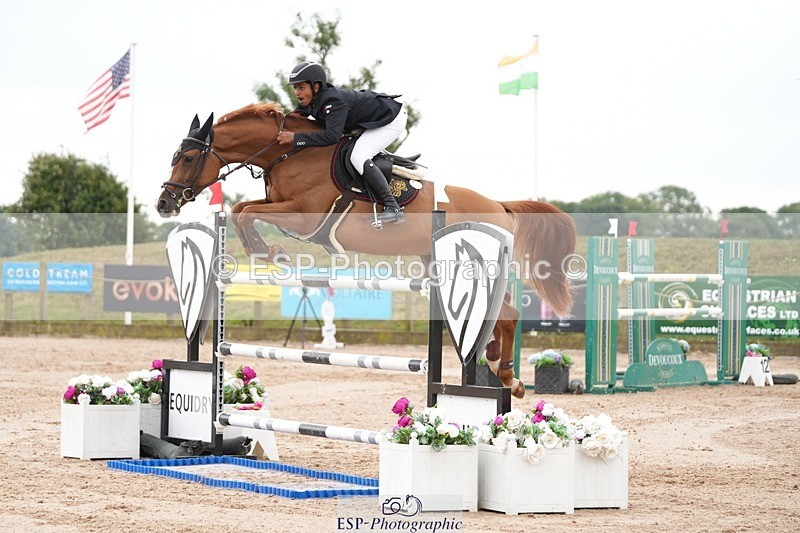 250718-120007-10183 - Cls 2, 3 Star Small Tour Break til End