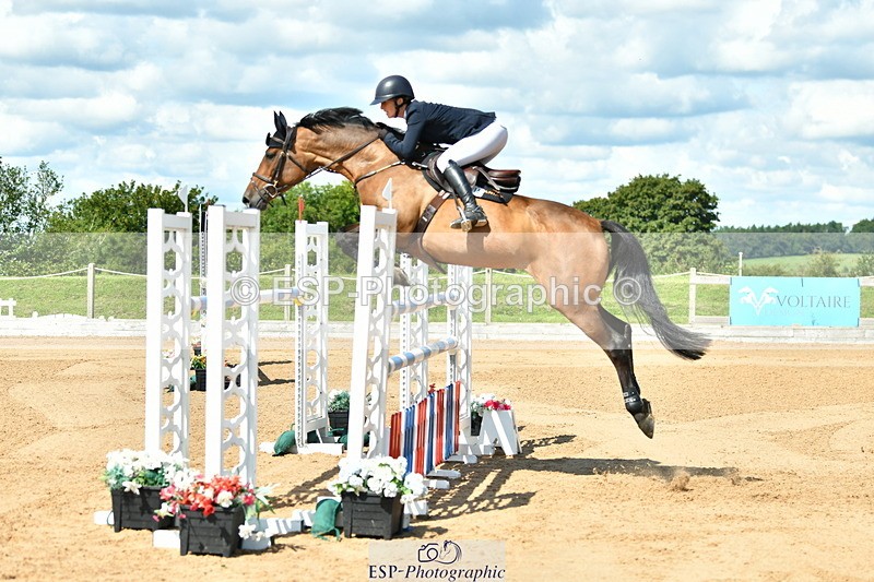 230720A-105838-02030 - Cls 5, 2 Star Medium 1.35m