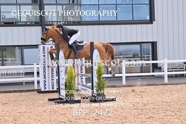 BPP_2472 - CLASS 7 - FRI - Senior Foxhunter/1.20m Open