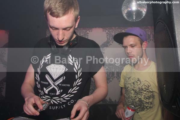046 - Soul:ution vs Strange Fruit  28.05.10