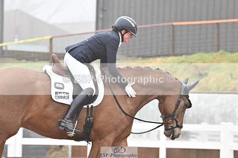 250215-113517-03228 - 257-Beth.Bainbridge-NEWTON.GLOVETROTTER