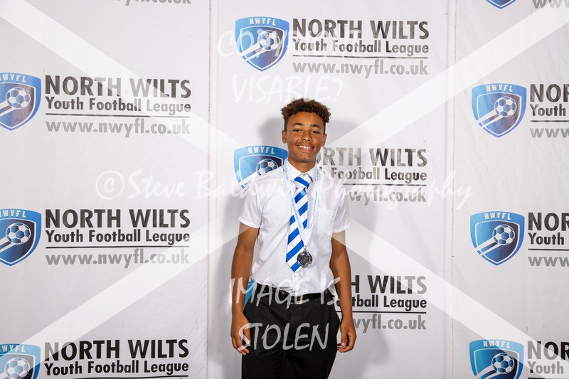 1DX30523 - Div 2 Wroughton Youth Hurricanes