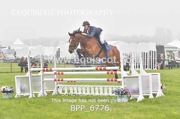 BPP_6776 - CLASS 2 RHS Classic Champ Qual (1.20m)